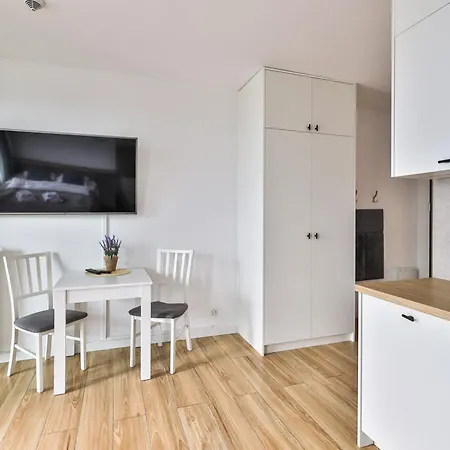 Wiktoryn 6 By Perfect 53 Warszawa