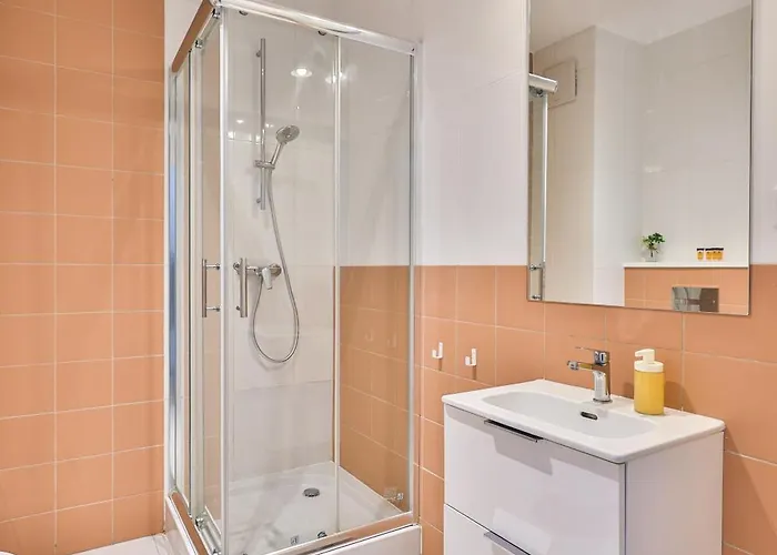 Wiktoryn 6 By Perfect 53 * Warszawa